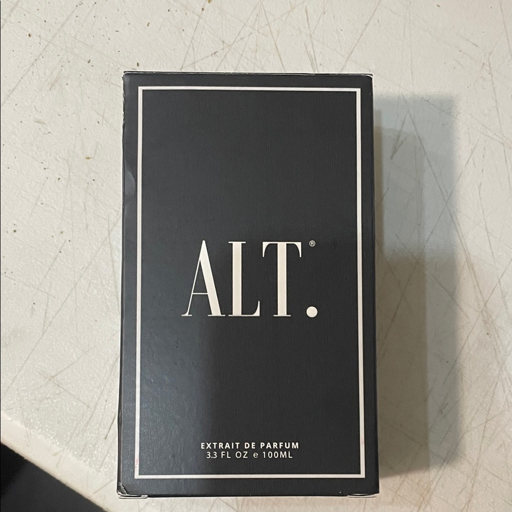 ALT. Extrait de Parfum 100ml only box